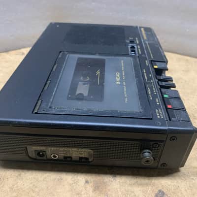 MARANTZ PMD221 PORTABLE MONO CASSETTE RECORDER- MAKE OFFER! image 11