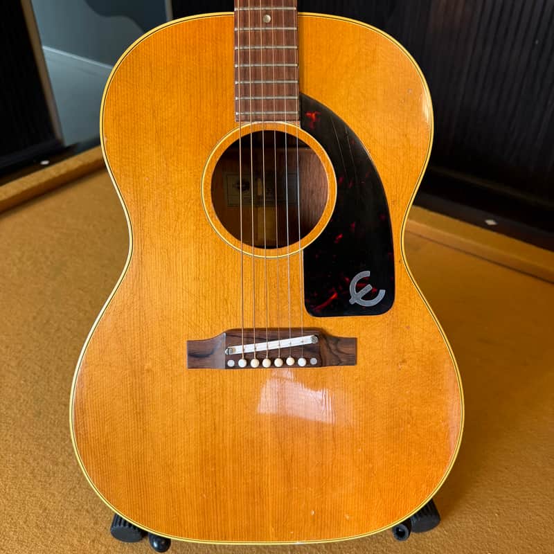 Epiphone FT-45 Cortez