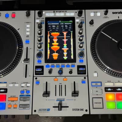RANE SYSTEM ONE All-in-One Standalone DJ System with Motorized Platters & Touchscreen image 5