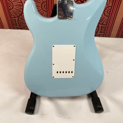Fender Vintera 50's Stratocaster - Sonic Blue image 5