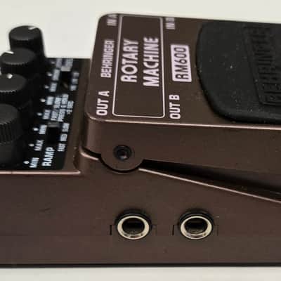 Behringer RM600 Rotary Machine Guitar Effects Pedal Tested image 3