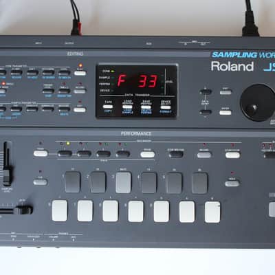 Rare Roland JS-30 Sampling Workstation 1995 Boxed image 2