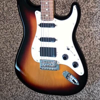 2022 Fender Player Stratocaster sunburst electric  guitar emg pickups image 2