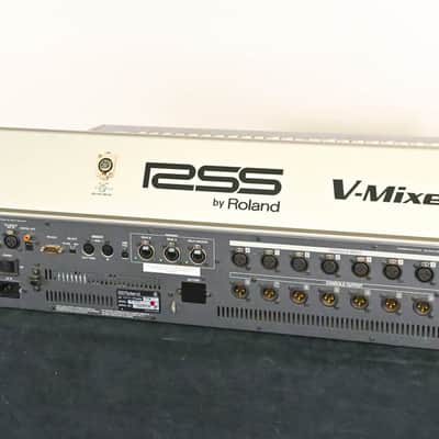 Roland M-400 48-Channel Live Digital Mixing Console CG01WR2 image 13