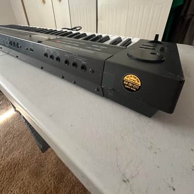 Roland Alpha Juno-2 61-Key Programmable Polyphonic Synthesizer 1985 - 1988 - Black image 6