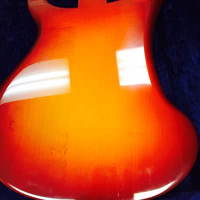 Rickenbacker V63 1993 Fireglow image 11