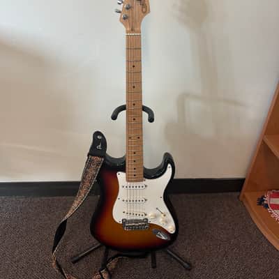 な*け様 G&L Legacy ストラトキャスター Tribute Series LEGACY | G&L Musical Instruments