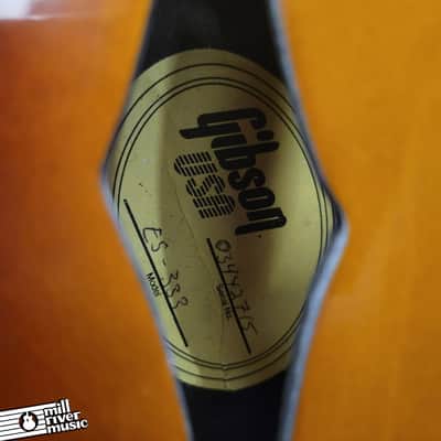 Gibson ES-333 Sunburst Made in Memphis 2002 w/ OHSC image 7