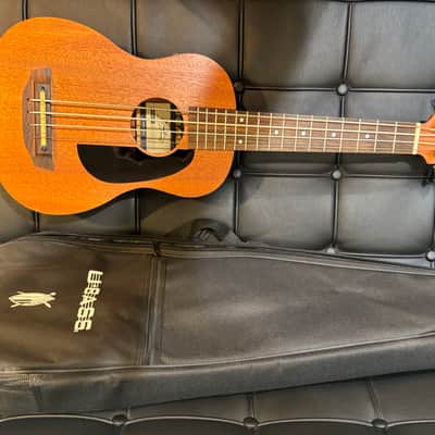 Mint- Kala U-Bass Bakithi Kumalo Signature Acoustic-Electric Bass, Mahogany Natural image 2