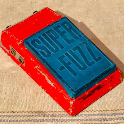 【激レア】UNIVOX SUPER FUZZ 80's ヴィンテージファズ動作済 Univox Super Fuzz | Reverb Canada