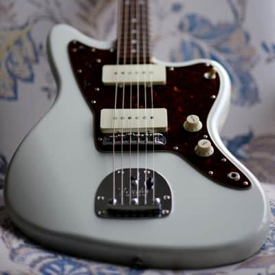 Fender Traditional '60s Jazzmaster MIJ 2022 - Olympic White image 2