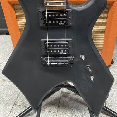 B.C. Rich Warlock cut Widow headstock image 1