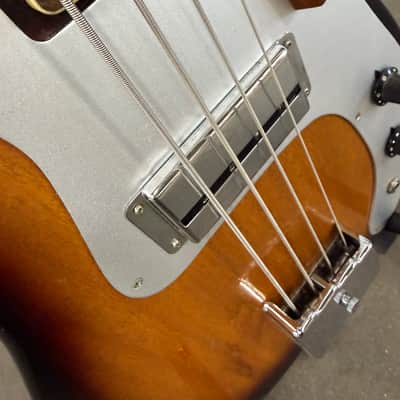 Vintage RARE MIJ Teisco Kingston Model 670 Bass w EZ-Pak Hard Case 1964 Japan - Sunburst image 4
