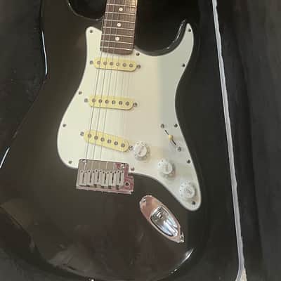 Vintage 1980’s Fender American standard Stratocaster Black Solid Body Electric Guitar 1984 image 20