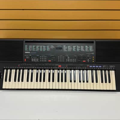 Yamaha PSR-500 61-Keys Arranger Workstation Keyboard 1990's - Black
