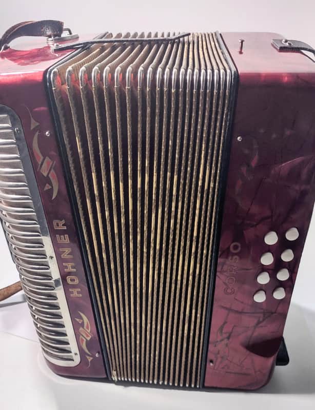 HOHNER CORSO DIATONIQUE 1980-2020 - RED-SILVER image 1