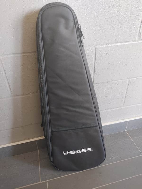Étui pour U Bass image 1