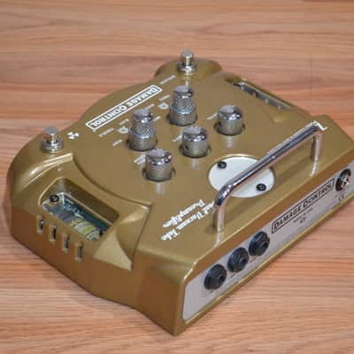 Damage Control Womanizer Distortion/Preamp image 7