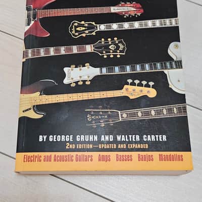 2nd Edition Miller Freeman Books Gruhn's Guide to Vintage Guitars image 1