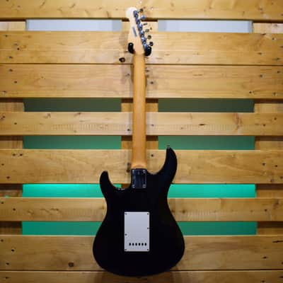 Yamaha EG 112 Black image 8