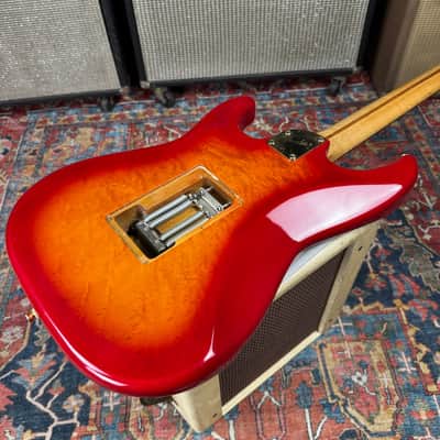 1989 Fender Pro Feel Stratocaster Model STR-75 w/Floyd Rose MIJ Fujigen w/Hard Case image 9