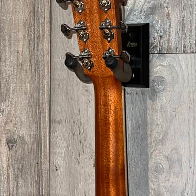 Larrivee 000-40 Custom Figured European Walnut Natural, Larrivee's Private Wood Stash Guitar ! image 13