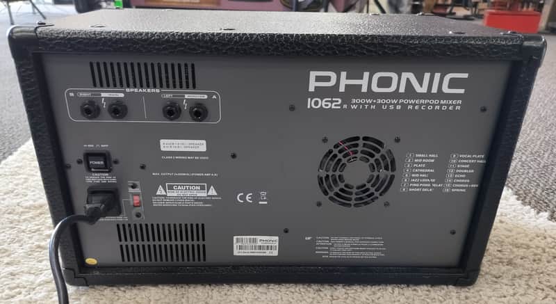 Phonic Powerpod Plus Deluxe 1062R 600-Watt 10 Channel Powered