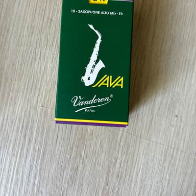 Yamaha YAS-580AL Allegro Alto Saxophone with Accessories image 15