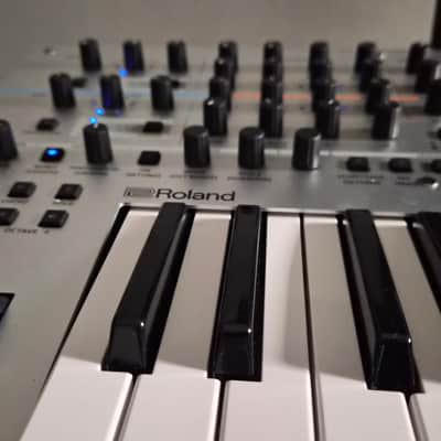 Roland Gaia 2 37-Key 22-Voice Synthesizer 2023 - Present - Silver image 10