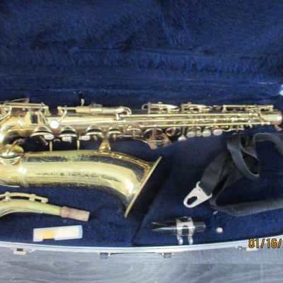 Conn-Star Alto saxophone with case and mouthpiece. Made in USA image 1