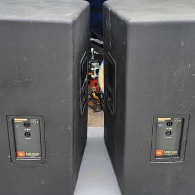 JBL MRX 515 Pair - Duraflex coating with covers image 2