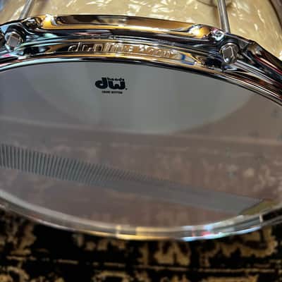 Mint DW 6.5" x 14" Collector's Series SSC Maple Shell Snare Drum - Vintage Marine w/ Chrome Hardware image 5