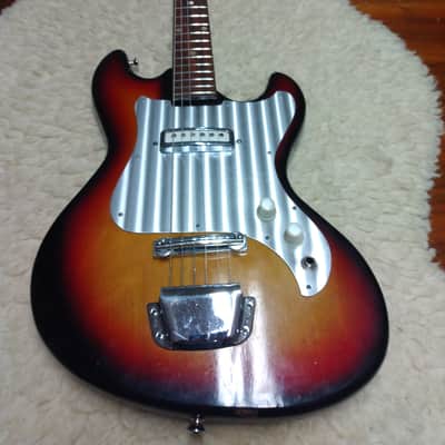 Kingston (Teisco) early 60's Swinger Short Scale 3-Tone Sunburst w/Gig Bag image 1