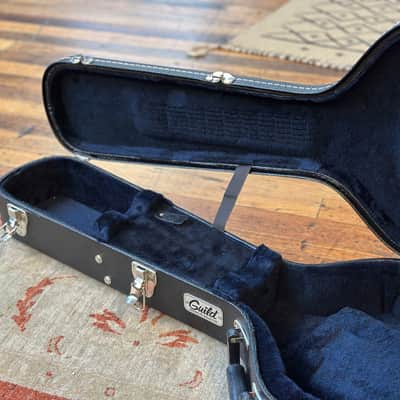 Guild Deluxe Electric Guitar Wood Case image 5