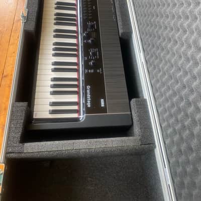Korg Grandstage 73-Key Digital Piano 2017 - Present - Black image 11