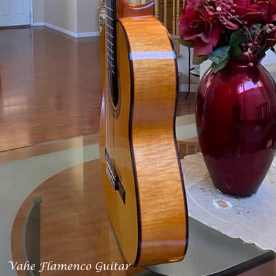 Vahe Flamenco Guitar , Curly Maple , French Polished Blanca image 7