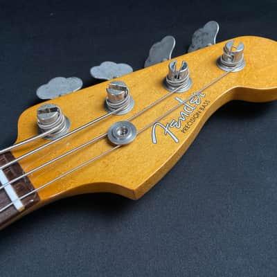Fender Vintera II Road Worn '60s Precision Bass, Rosewood - Charcoal Frost Metallic image 6