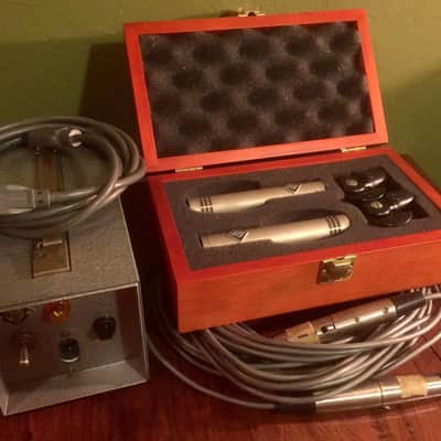 Neumann U 64 Small Diaphragm Tube Condenser Microphone Pair