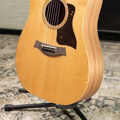 Taylor Academy 10e Dreadnought Acoustic/Electric Guitar with Gig Bag image 4