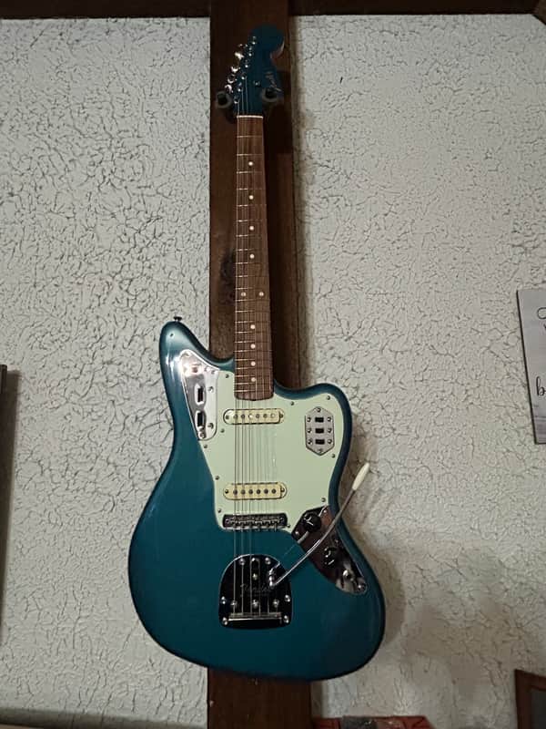 Fender Vintera '60s Jaguar with Pau Ferro Fretboard 2019 - 2023 - Ocean Turquoise