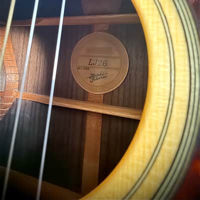 2005 Yamaha LJ26 Custom Shop - No Pickup - Natural - With Case image 8