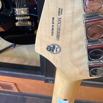 Fender Player Stratocaster 75th Anniversary with Maple Fretboard 2018 - 2024 - Buttercream image 2