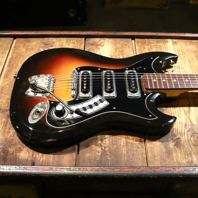 Hagstrom III 1965-66 - Sunburst image 3