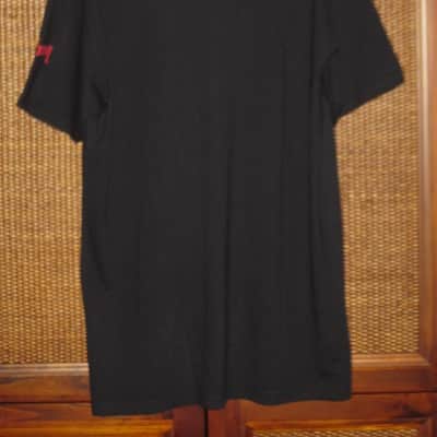 new A+ (with hang tag) genuine Gibson Firebird T-Shirt L (Large), Black with Red Graphic, 60% Cotton / 40% Polyester - short sleeve GIBS-GA-FBBML (GA-FBBML) UPC # 711106533902 image 5