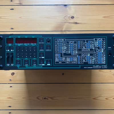 Crumar Bit 01 Rack Expander + Tauntek Midi Upgrade