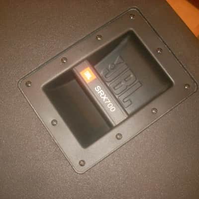 JBL SRX 718S Works Perfect image 5