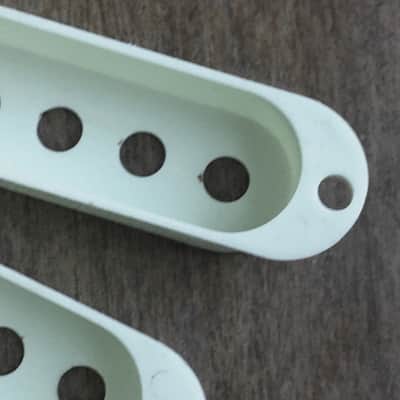 Vintage Spec 52mm Bold Mint Green Pickup Covers Strat Relic Fender Stratocaster image 6