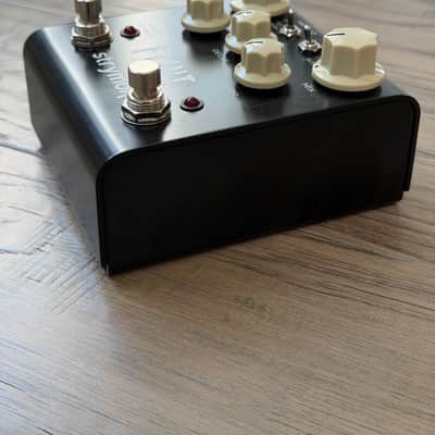 2021 Strymon Flint Reverb and Tremolo V1 & Mini Favorite Switch image 3