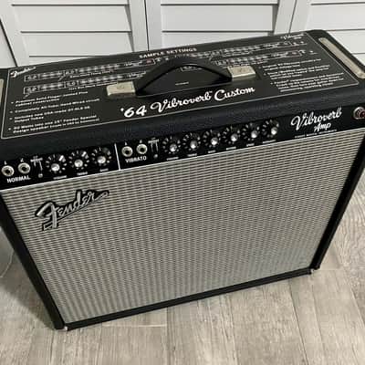 Fender '64 Vibroverb Custom 40-Watt 1x15" Guitar Combo 2003 - 2008 - Mint