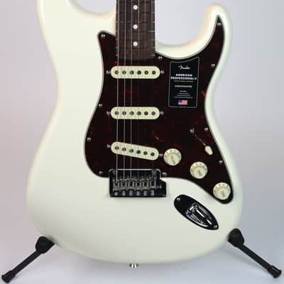 Fender American Professional II Stratocaster RW Olympic White image 1
